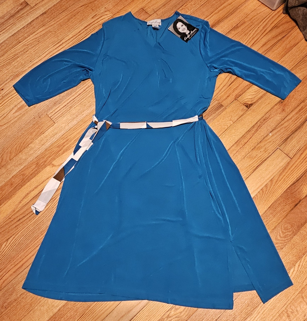 Carolyn Strauss Collection Wrap V-Neck Belted Midi Dress Stretch Knit 1X P